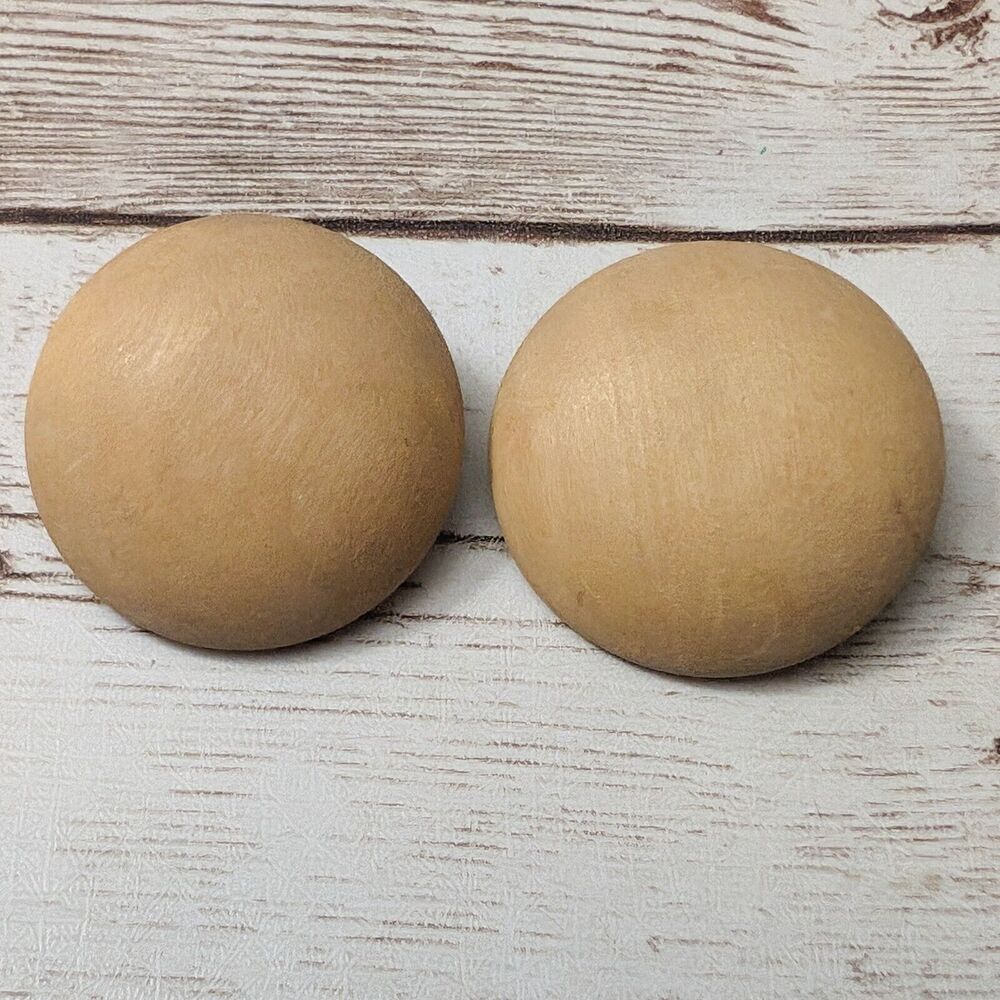 Vintage Clip On Earrings Light Wood Tone *DAMAGED* One Clip Won't Open